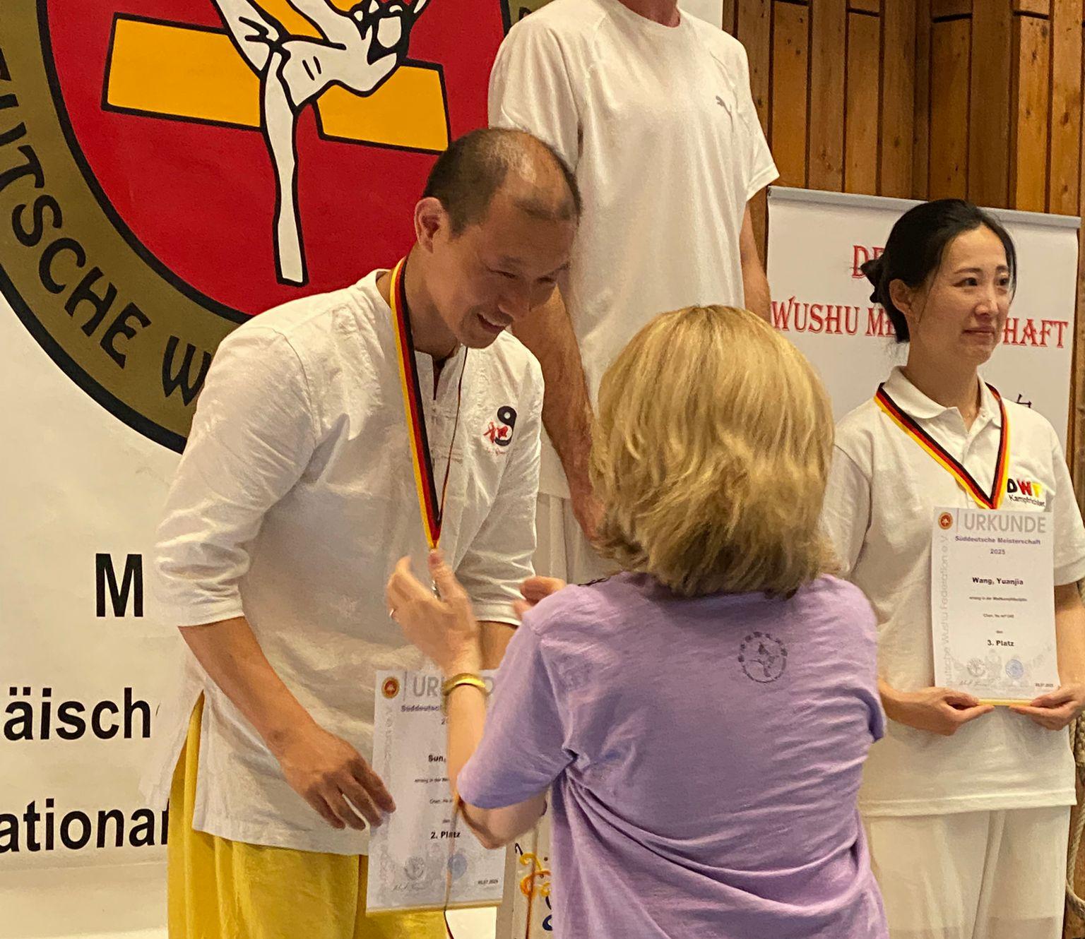 Zen Tai Chi slideshow image 4