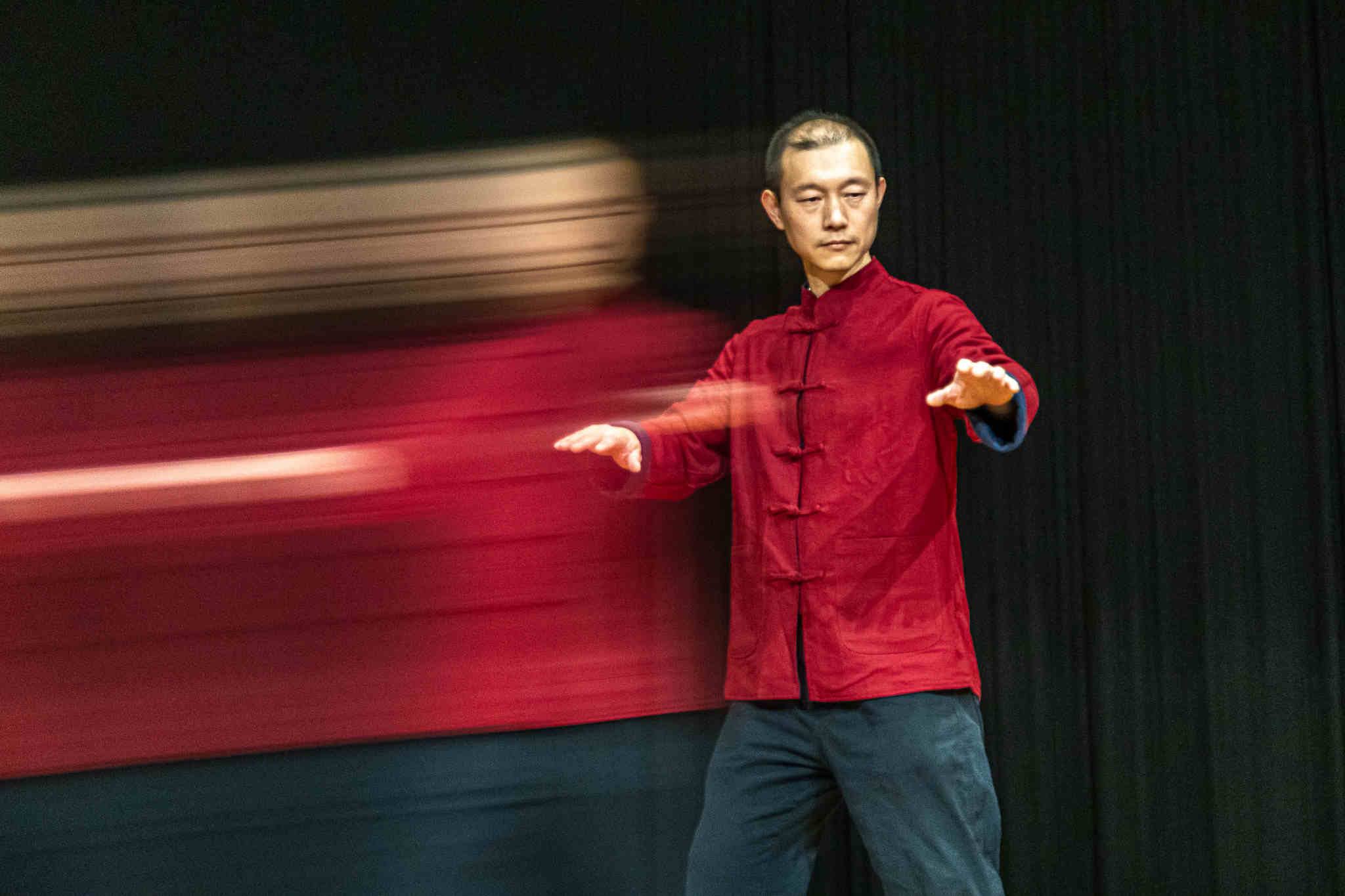 Zen Tai Chi slideshow image 6